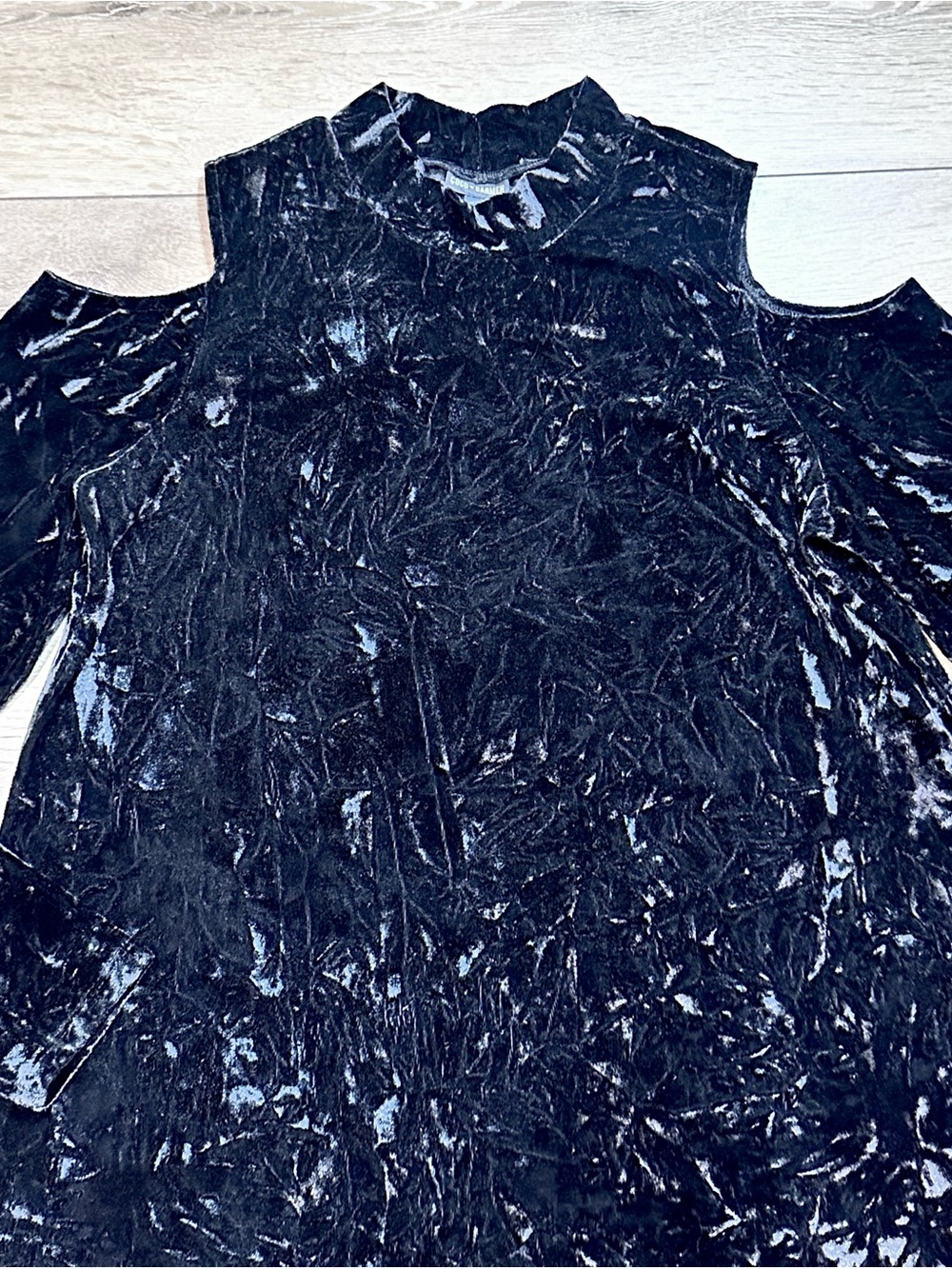 Coco + Carmen Velvet Mock Neck Cold Shoulder Long Sleeve Mini Dress - Picture 8 of 12